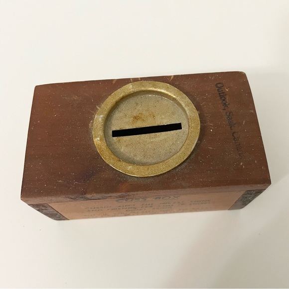 Vintage Wooden Cuss Box Coin Bank Saskatchewan Canada - Picture 3 of 10